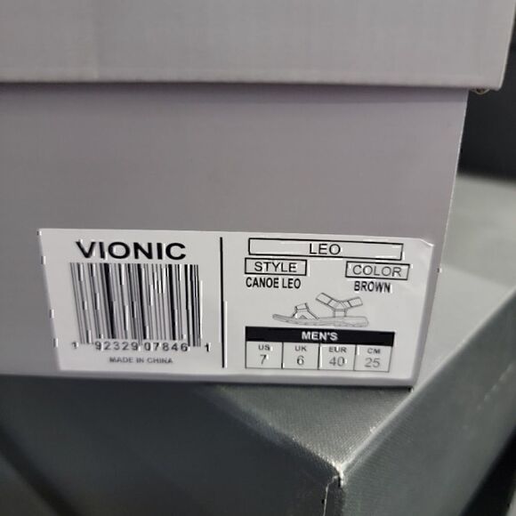 New in box Vionic Leo Sandals In Brown 9 - Picture 4 of 5